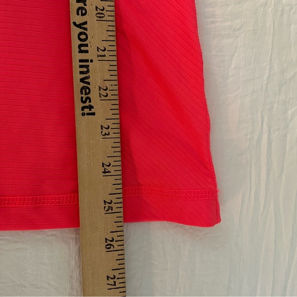 Tek Gear DryTEK hot pink athletic top - Picture 8 of 8